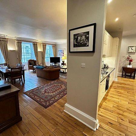 Parliament Sq Apartman EDI Kültér fotó