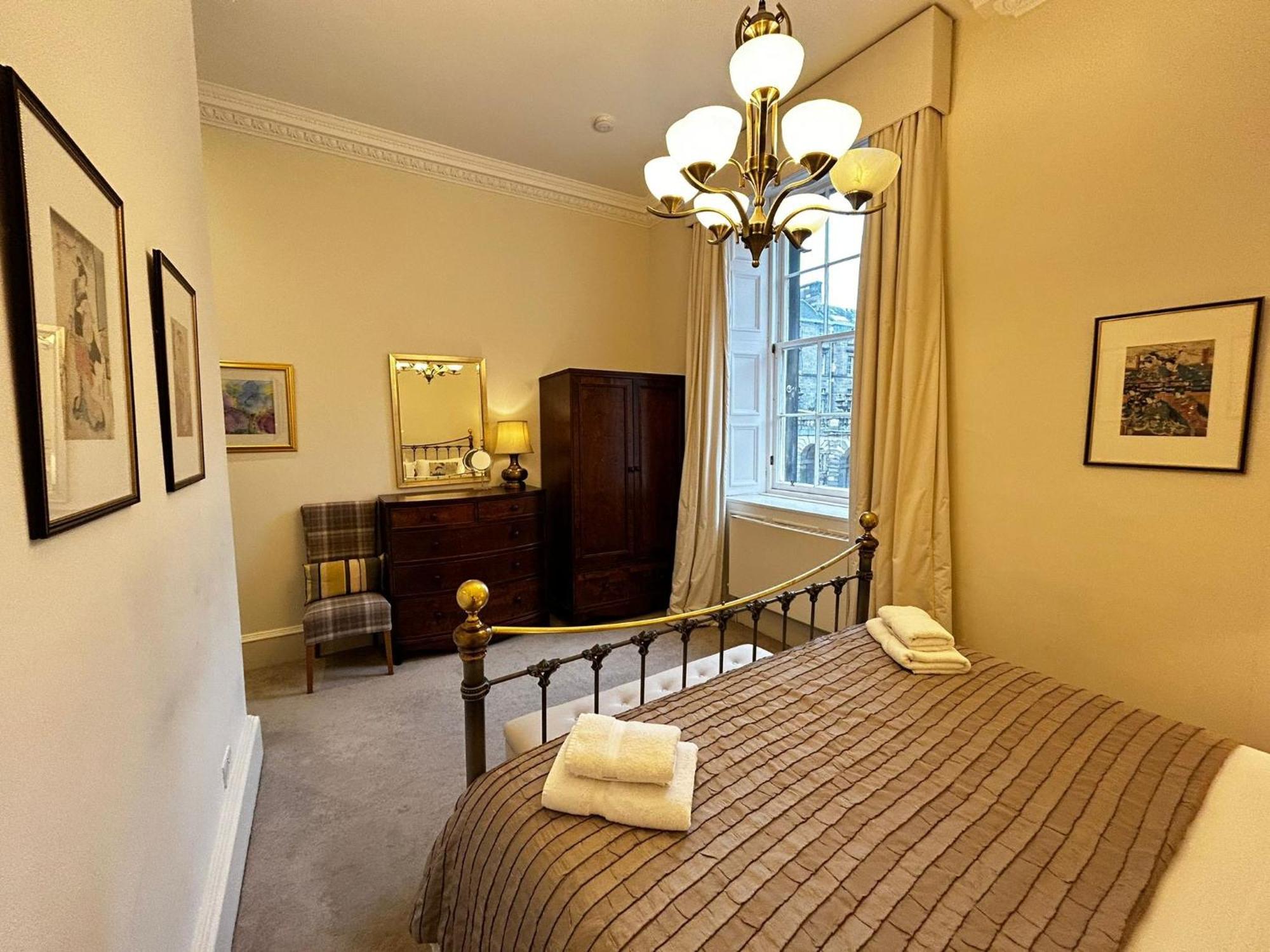 Parliament Sq Apartman EDI Kültér fotó